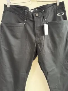OAKLEY メンズ ゴルフパンツ ブラック サイズ36未使用品❗️のサムネイル