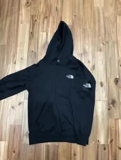 THE NORTH FACE ブラックパーカー