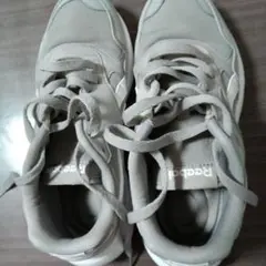 Reebok リーボック スニーカー 秋スニーカー 25.5