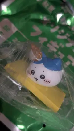 松屋　ハチワレ　フィギュア　ちいかわコラボ