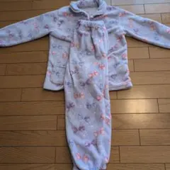 キッズ　もこもこパジャマ　ルームウェア薄紫色リボン柄フリースパジャマ 150cm