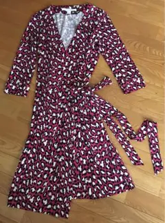 ダイアンフォンファステンバーグ　コットン　シルク　アニマル柄 ラップワンピース