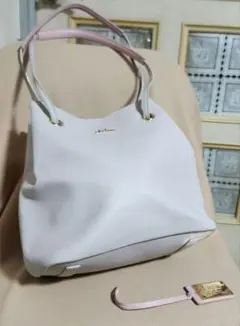 完売品　Clelia　クレリア　インナーポーチ付きトートバッグ　ピンク