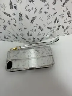 最終値下げ シルバー 手帳型ケース iPhoneSE、7、8用