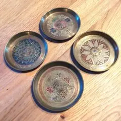 インド 真鍮製 コースター 4枚セット ヴィンテージ 古美術 置物