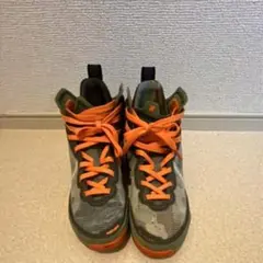 NIKE airJordan 37ハイカット オリーブグリーン/オレンジ