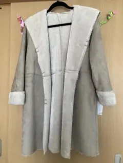 GU フェイクムートンコート フード付き ロングコート ベージュ ボアコート