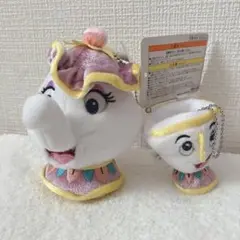 ディズニー　美女と野獣　ポット夫人　チップ　　ぬいぐるみバッジ　セット
