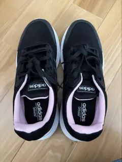 adidas ランニングシューズ ブラック/ピンク