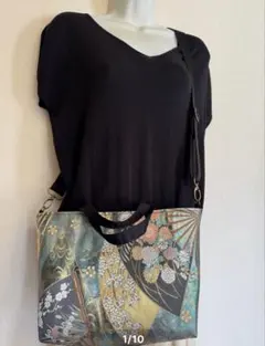 〈ハンドメイド〉帯リメイクショルダーバッグ　　　　【２２０】