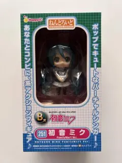 サ*）様 ねんどろいど 初音ミク 251 FamilyMart Ver.