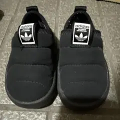 adidas 黒 パフィレッタ　12センチ