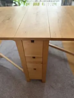 バタフライテーブル