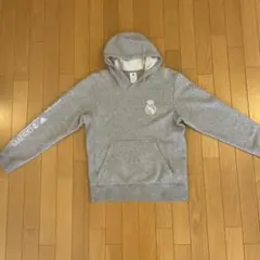 レアル・マドリード グレー パーカー　アディダス