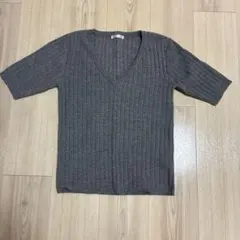 MURUA リブニット 半袖 Vネック グレー Fのサムネイル