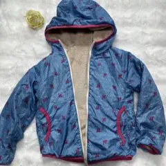 リバーシブル仕様のキッズ用アウター