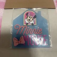 Item thumbnail for item 41c98ec1-fb5b-455e-897e-ba00733202d8