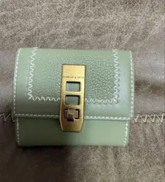 CHARLES & KEITH チャールズ＆キース 三つ折財布 グリーン