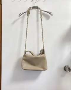 2wayゴールドチェーンショルダーバッグ　ハンド 2way 美品