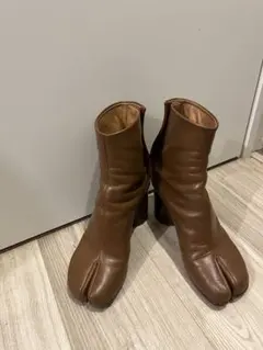 2026年最新】マルジェラ 足袋ブーツ ベージュの人気アイテム - メルカリ