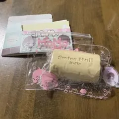 momo モモスクイーズチョコ粒入りロールケーキプレーン Lのサムネイル