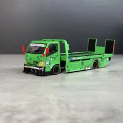 【Mega Gear】 日野 H300 フラットベッドトランスポーター　グリーン