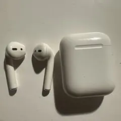 Apple AirPods 本体 ホワイトのサムネイル