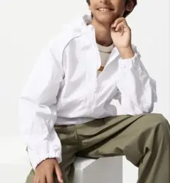 UNIQLO ポケッタブルUVカットパーカ