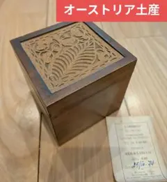 木製花模様彫刻　アンティークボックス