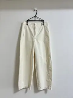 UNIQLO ジャージーバレルレッグパンツ