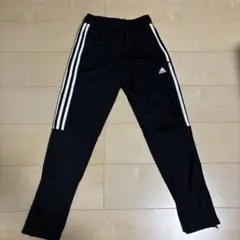 adidas ジャージパンツ 黒 3本ライン　150