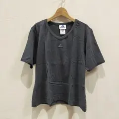 adidas パフォーマンスロゴ Vネック Tシャツ チビT y2k