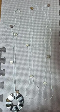シェル風　ロングネックレス
