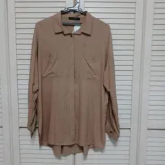 w closet ベージュ 長袖シャツ F　新品未使用