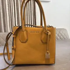 MICHAEL KORS イエロー ショルダーバッグ