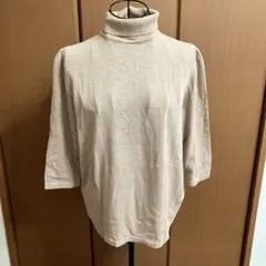 五分袖ゆったりハイネックベージュピンクニットトップス