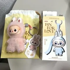 ち*ち様 POP MART PIN FOR LOVE イニシャル　ラブブ　g