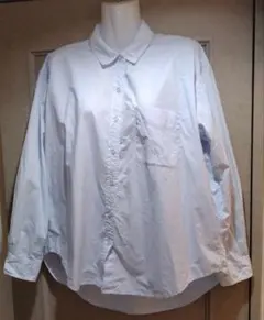 ライトブルー 長袖シャツ Mサイズ