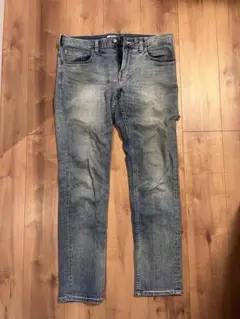BAYFLOW スキニーデニム 薄い青