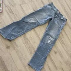 S〜Mダメージ加工ライトブルーストレートジーンズ