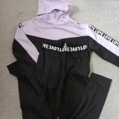 フード付きカジュアルセットアップ 紫と黒