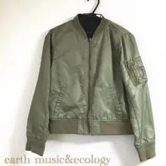 アース ミュージック＆エコロジー　リバーシブル　ブルゾン　カーキ　黒