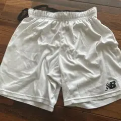ニューバランス サッカーハーフパンツ　sサイズ