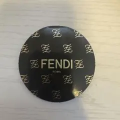FENDI 包装のサムネイル