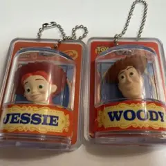 トイ・ストーリー ジェシー ウッディ キーホルダー 2点セット