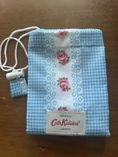 Cath Kidston 巾着袋 ブルー ギンガムチェック　（現地購入新品）のサムネイル