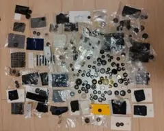 ボタンセット 多数の色と形　200個