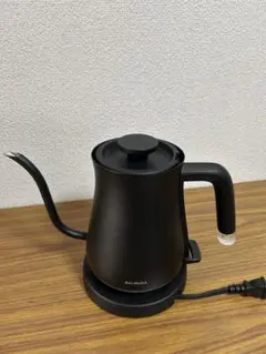 BALMUDA The Pot 電気ケトル 本体 ブラック　展示品のサムネイル