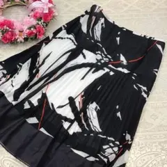 ラピーヌ　クレルモン　♡ プリーツ スカートのサムネイル