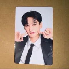 SUPER JUNIOR EC 6000日圓滿額贈送小卡 銀赫